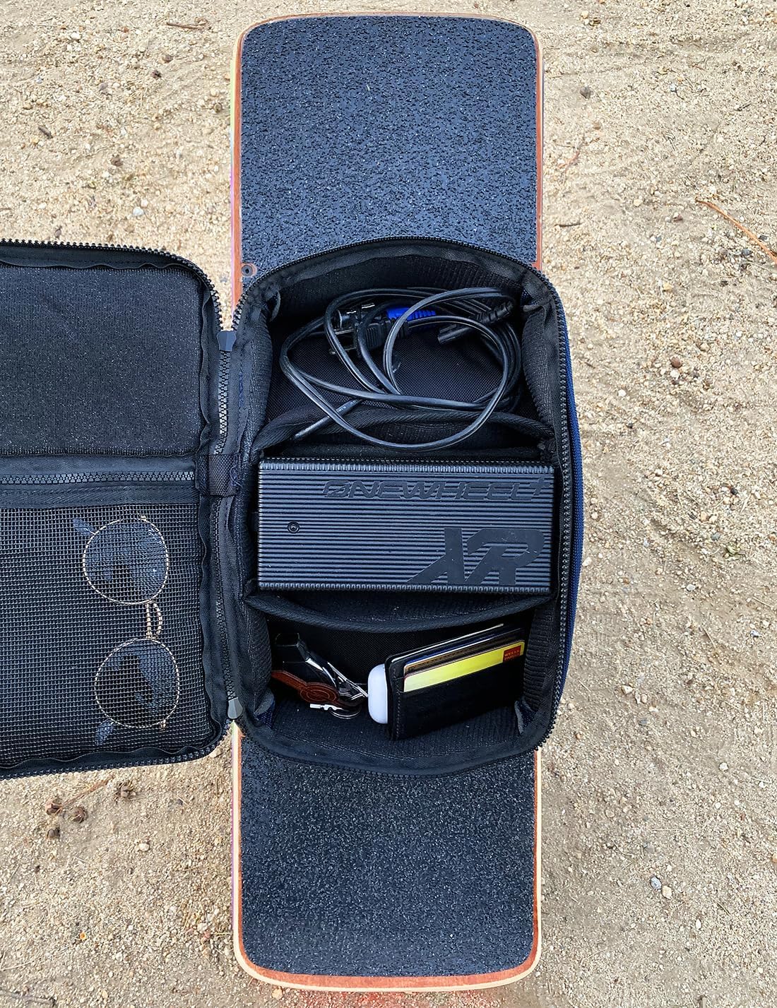 91SPokHrW9L._AC_SL1427_